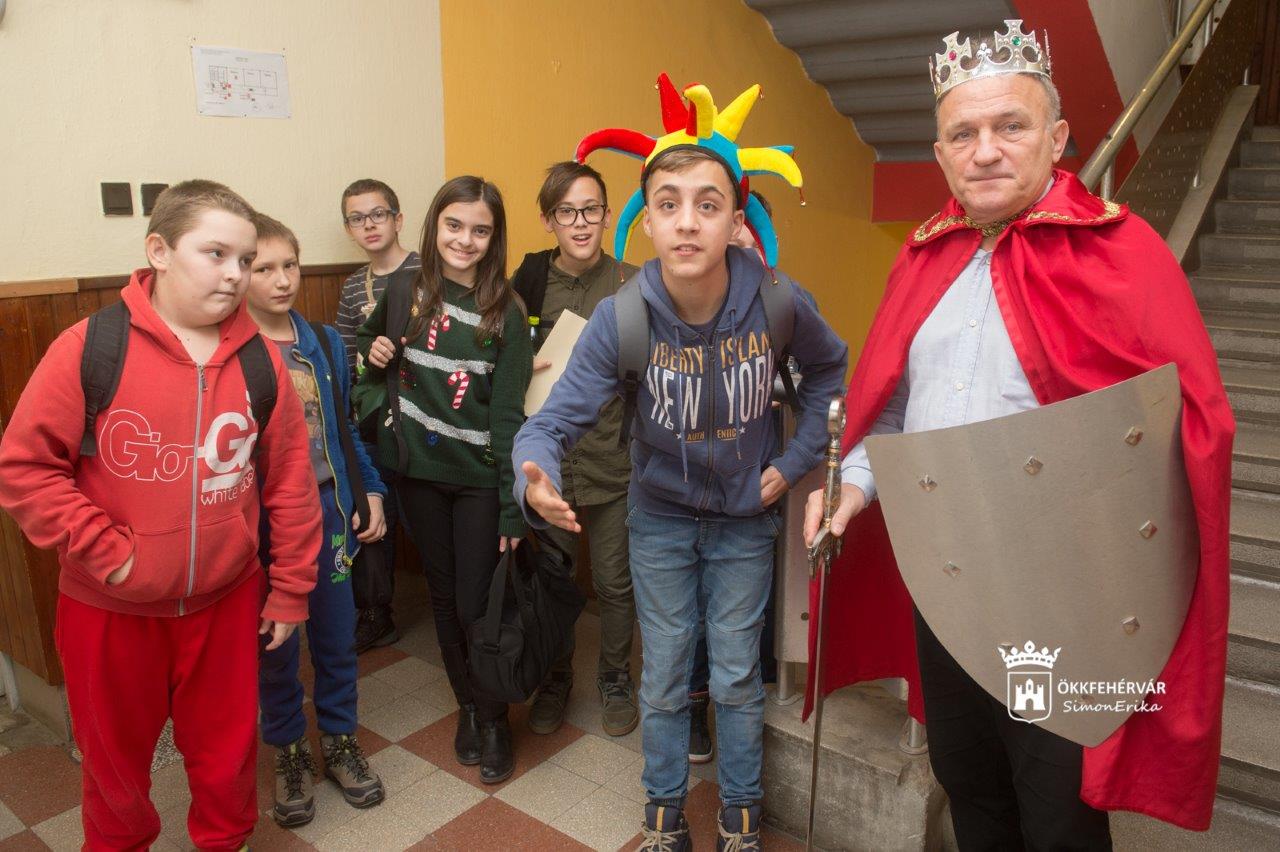 Mátyás király projektnap a Kodályban