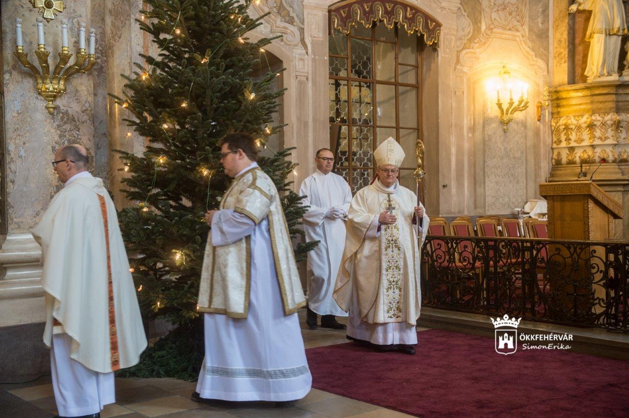 Újévi püspöki mise a Szent Imre templomban