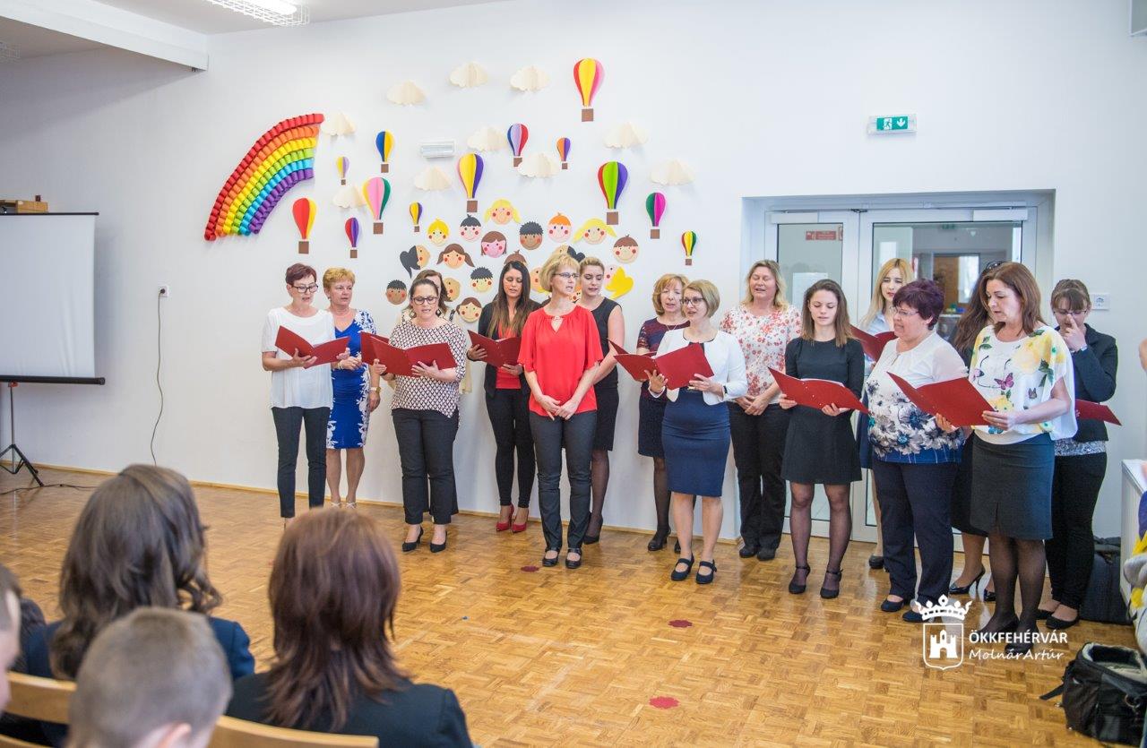 Tavaszköszöntő ünnep a megújult Rákóczi Utcai Óvodában