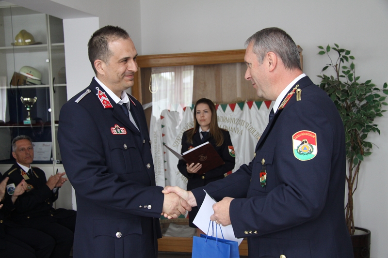 Tűzoltónapi ünnepség és elismerések átadása Fehérváron