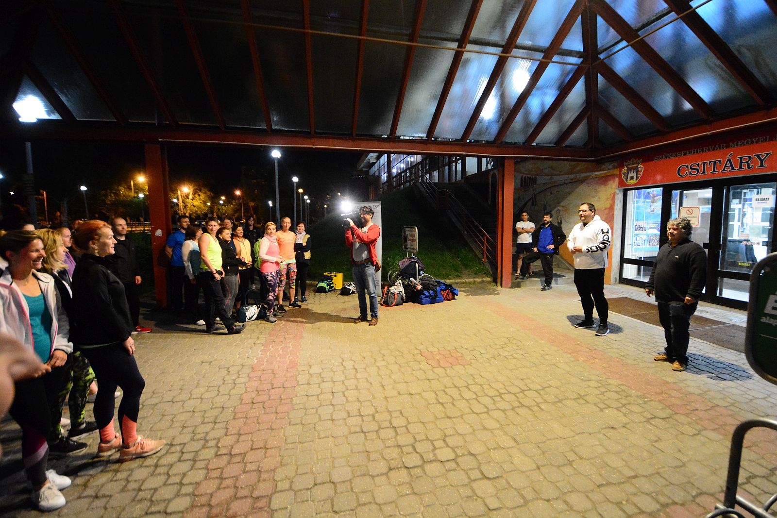 Kihívás napja - éjfélkor indultak a programok Székesfehérváron