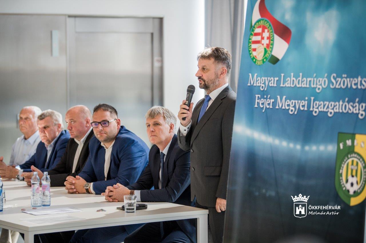 Az FMLSZ és az Alba Liga díjátadója a MOL Aréna Sóstóban