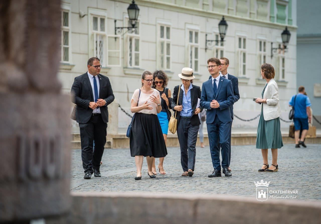 Franciaország nagykövetének látogatása Székesfehérváron
