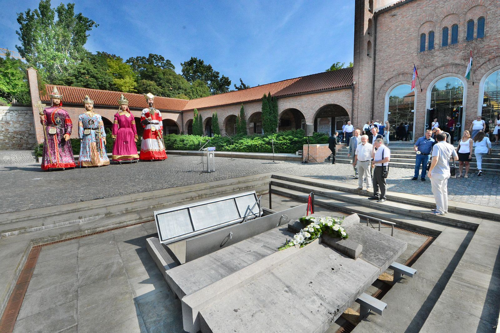 Szent István ünnnepéig látogatható az osszárium a Nemzeti Emlékhelyen