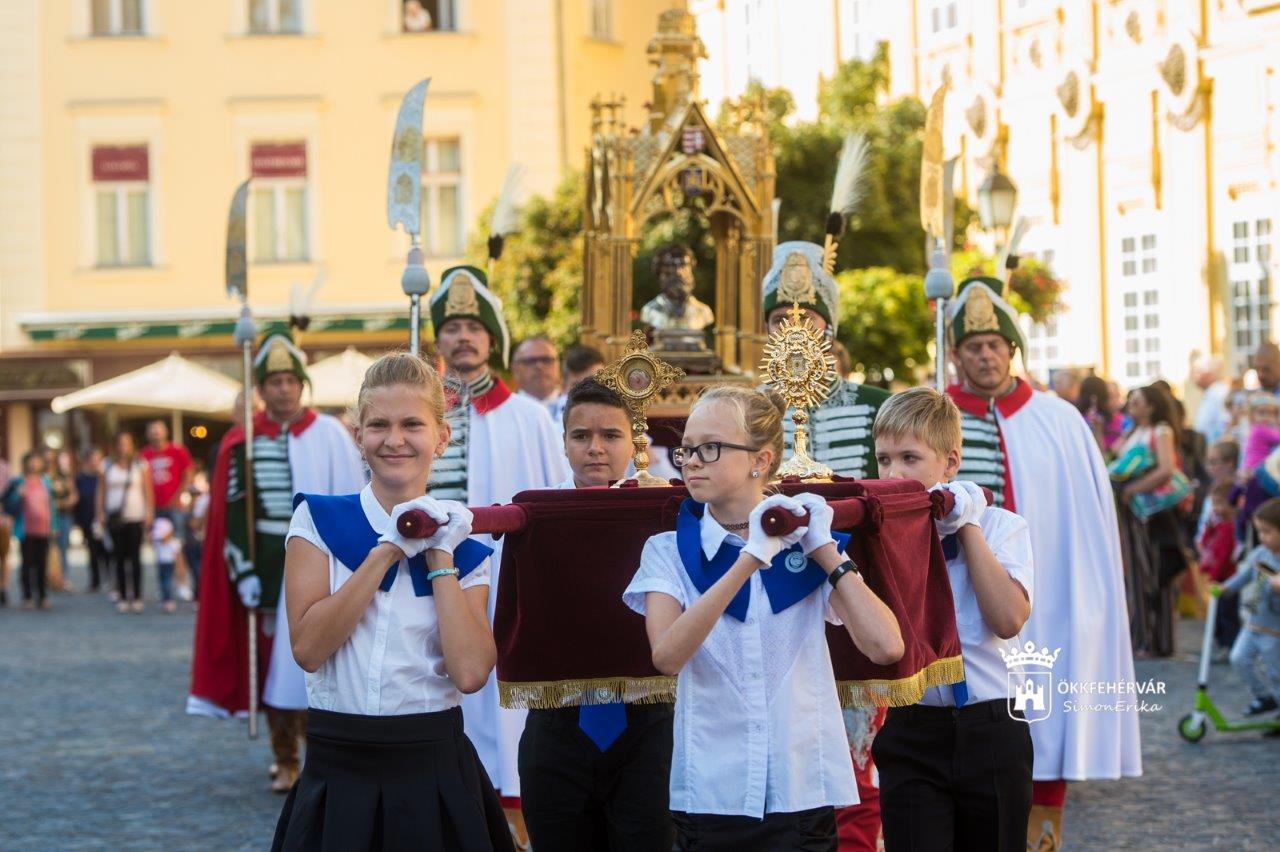 Fogadalmi szentmise a Szent Imre templomban