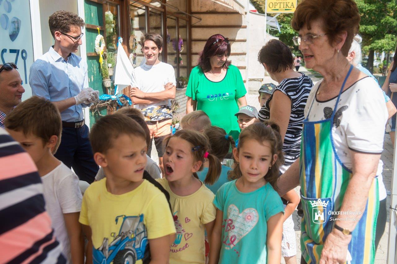 Nyárbúcsúztató Palacsinta Péntek Vízivárosban