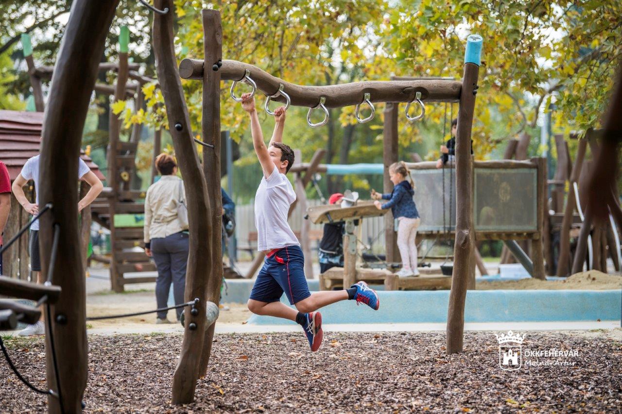 I. FIXatlon verseny a Koronás Parkban