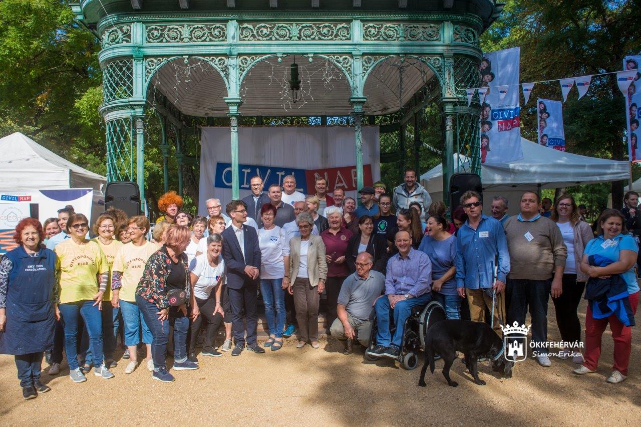 Székesfehérvári Civil Nap a Zichy ligetben