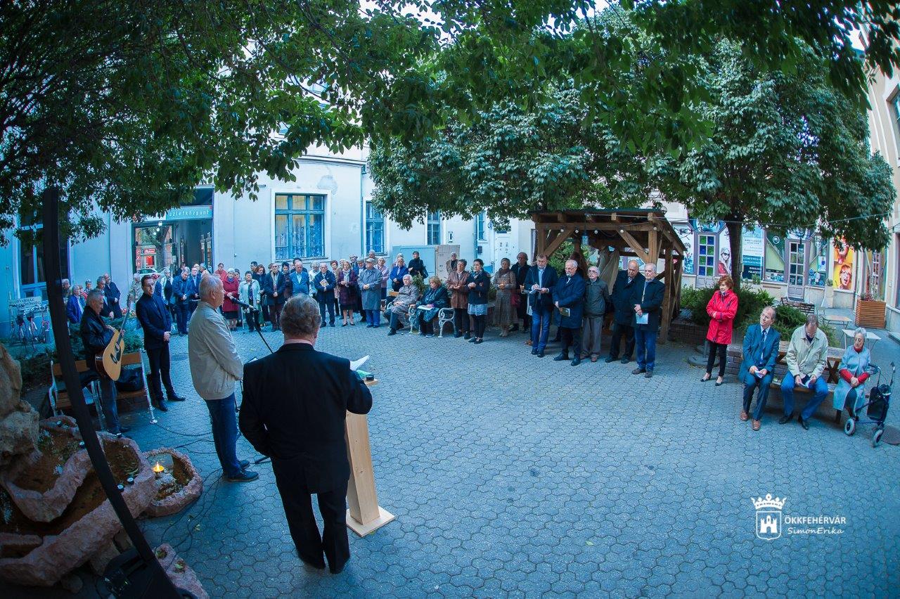 A 20. Határon Túli Magyar Irodalom Napjai megnyitója és emlékezés az aradi 13-ra