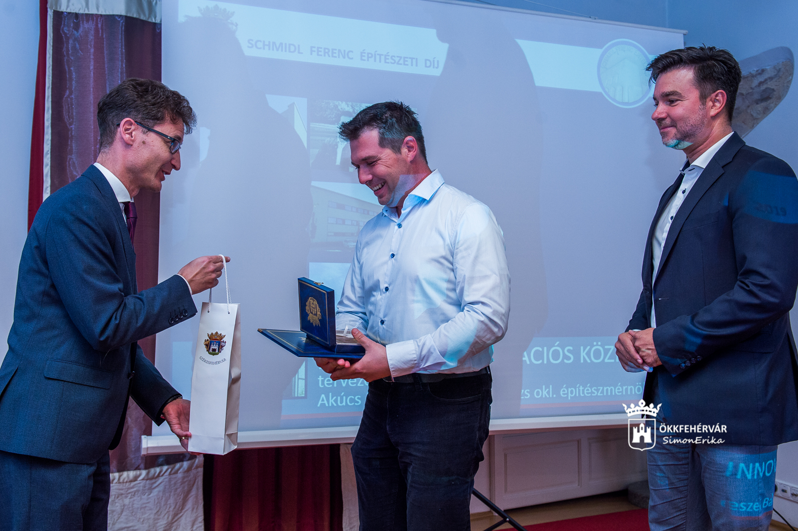 Schmidl Ferenc Építészeti Díjat vehetett át Akúcs Levente és Keszei Balázs