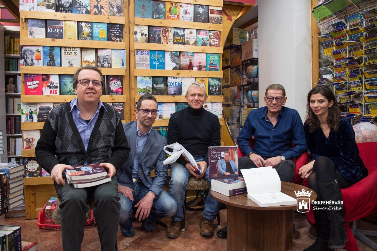 Bemutatták Vakler Lajos Fehérvári beszélgetések 3. kötetét