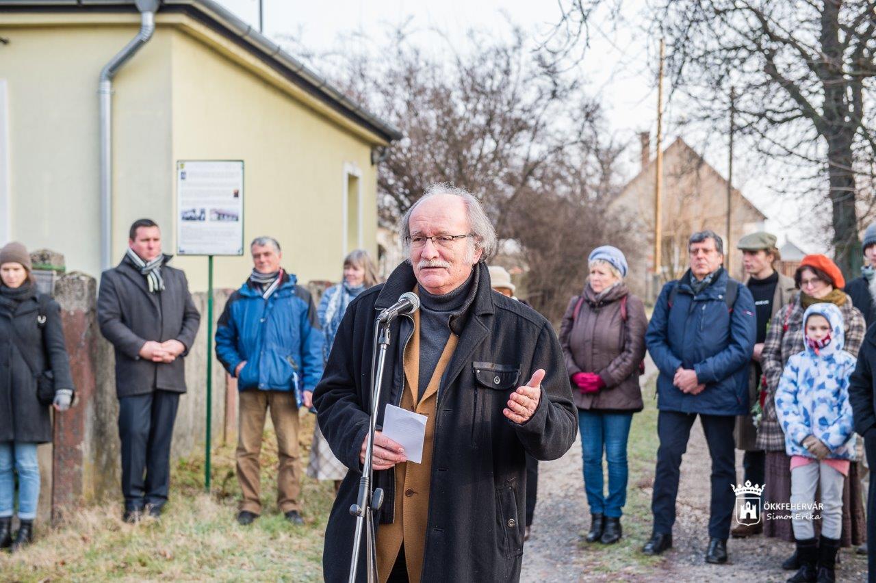 Csanádi Imrére emlékezetek születésének 100 évfordulóján