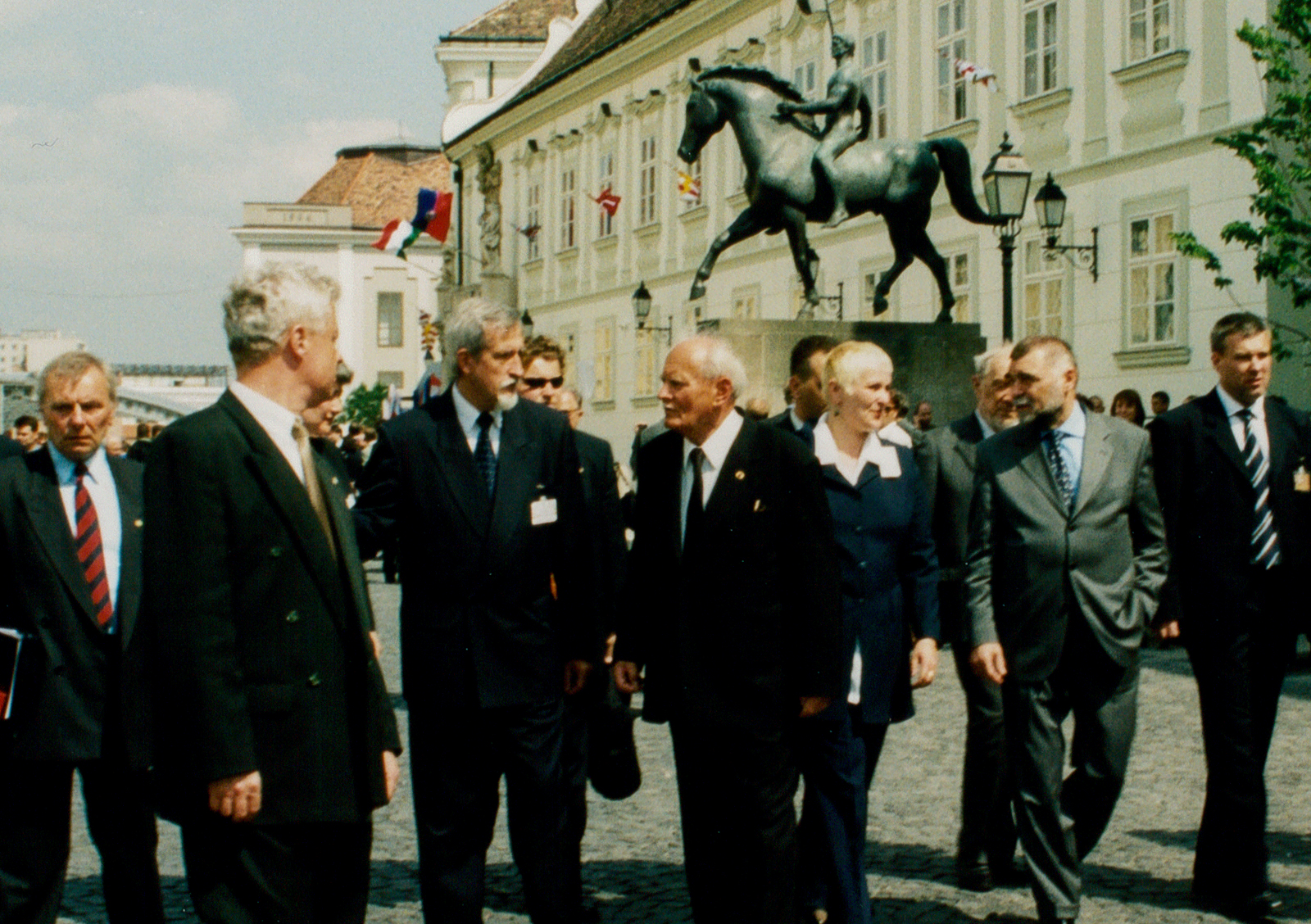 Húsz éve találkoztak Székesfehérváron Közép-Európa államfői
