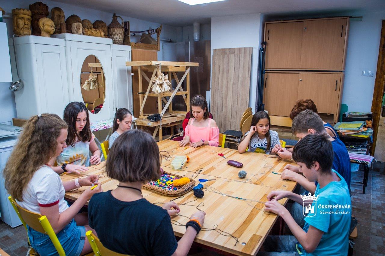 Gyermekműhely kézműves tábor a Rác utcában