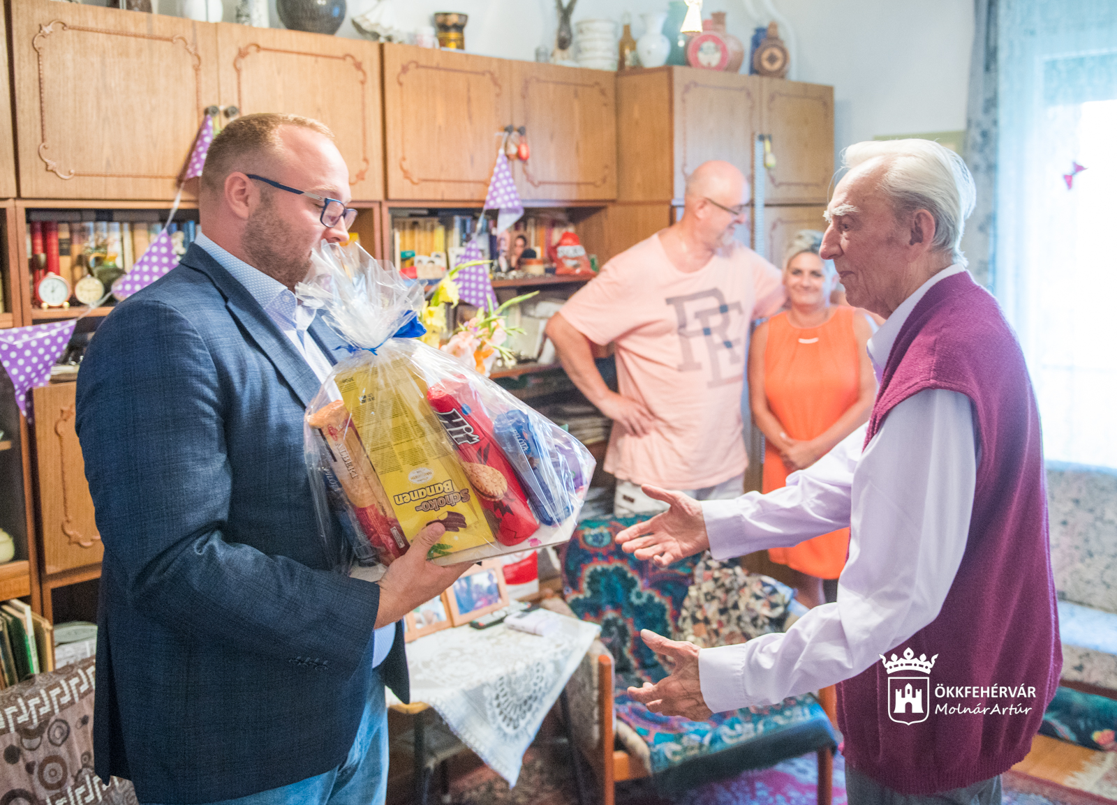 A 90 esztendős Séllei Lajos születésnapi köszöntése