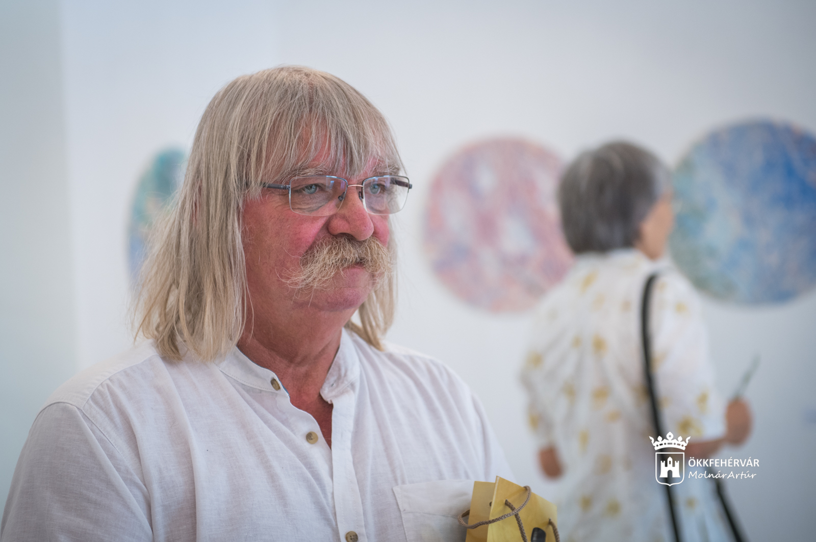 Miklós János keramikus kiállítása a Pelikán Galériában