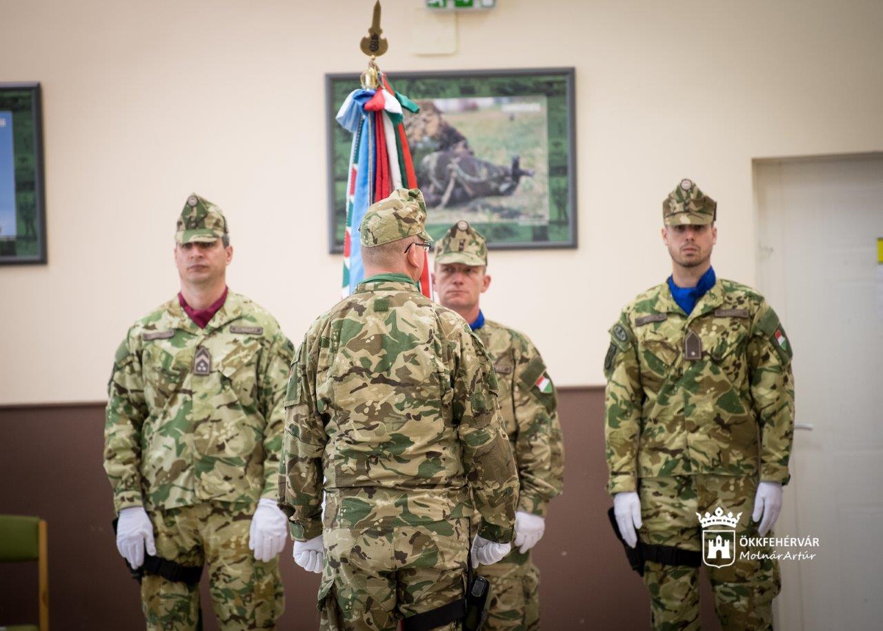 Ünnepi állománygyűlést tartott az MH 43. Nagysándor József Híradó Ezred