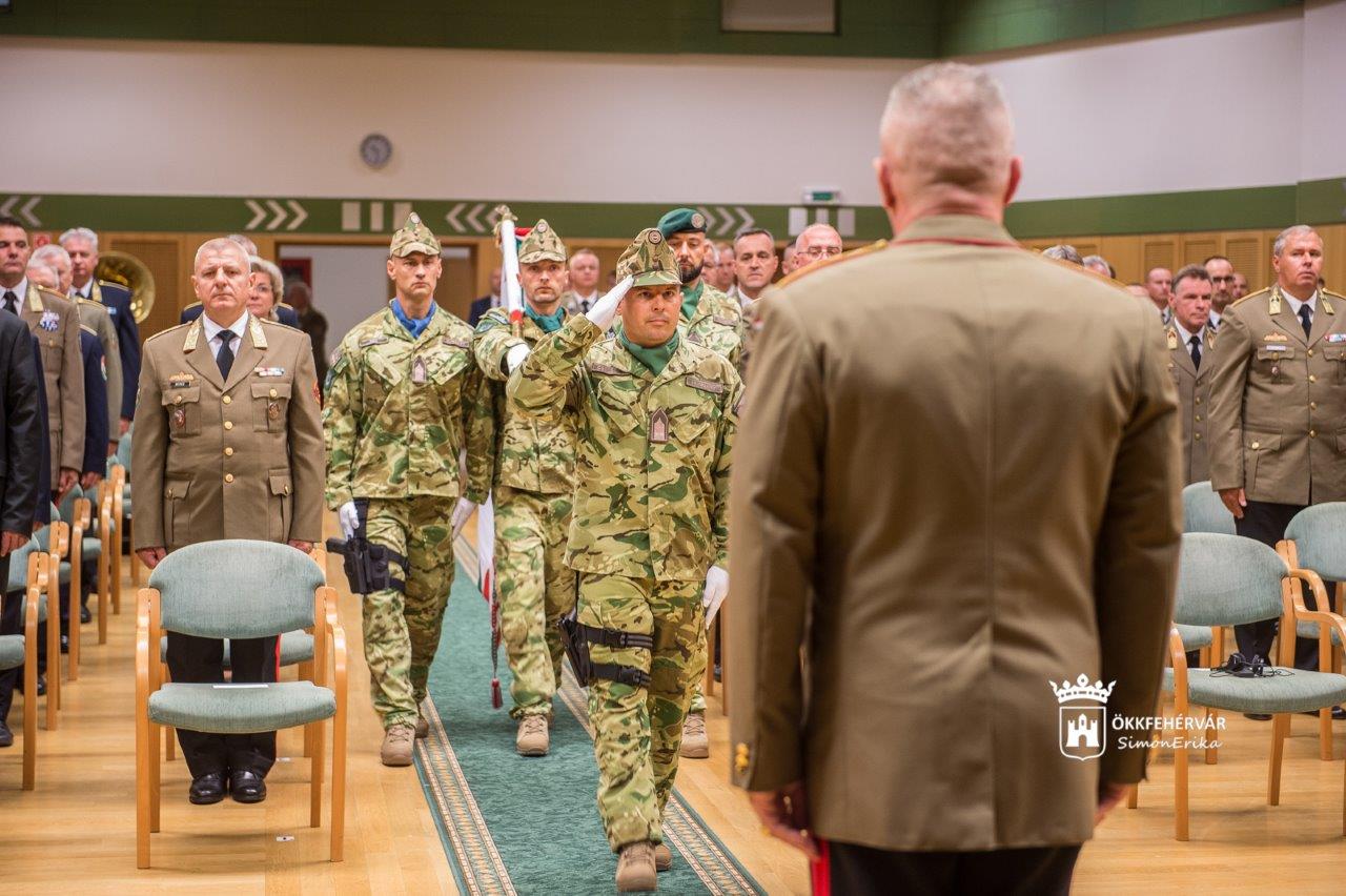 Ünnepi állománygyűlést tartott a Magyar Honvédség Parancsnoksága