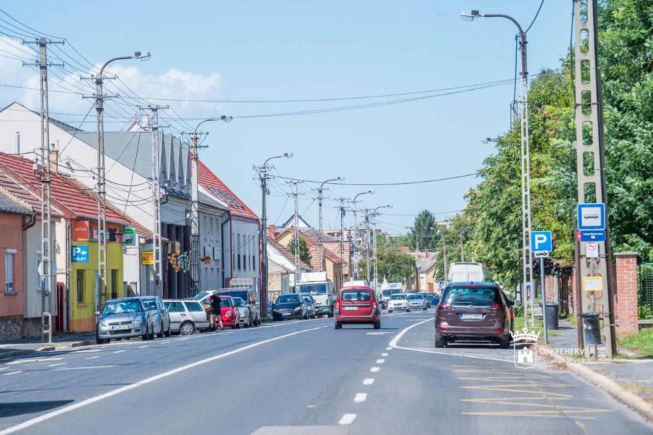 Sajtótájékoztató a Móri út felújításáról a Felsővárosban
