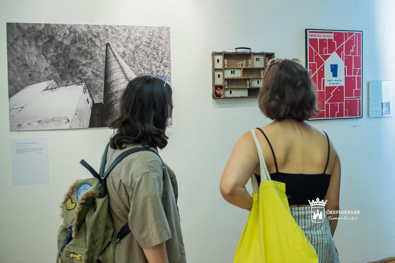 Karantén after kiállítás az Öreghegyi Közösségi Házban