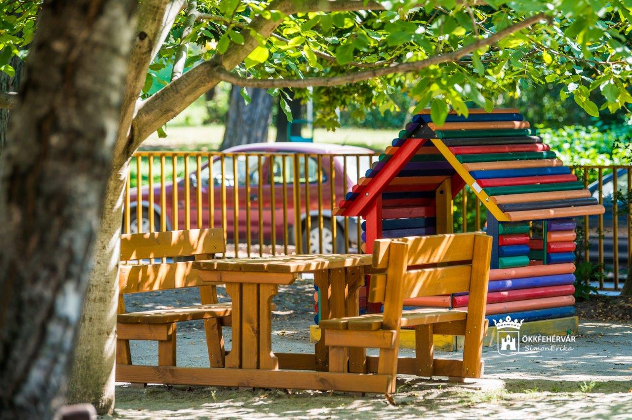 Bejárás és tájékoztató a megújult a Hosszúsétatéri Óvodában