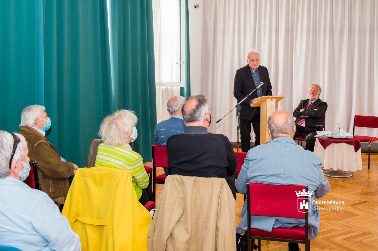 A Határon Túli Magyar Irodalom Napjai nyitónapja