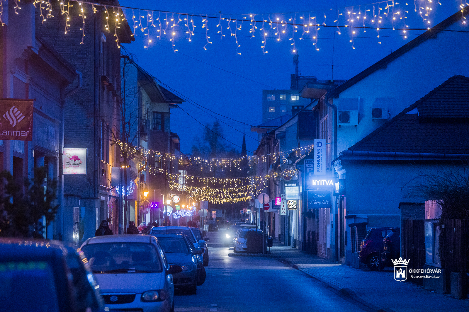 Adventi fények a várakozás idején Székesfehérváron