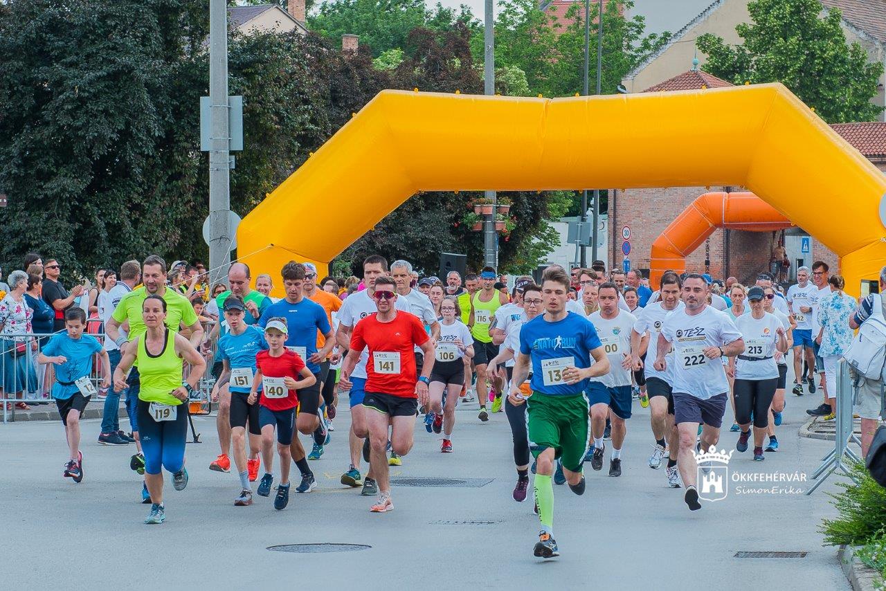 Ilyen volt 2021-ben a TESZ futás Székesfehérváron