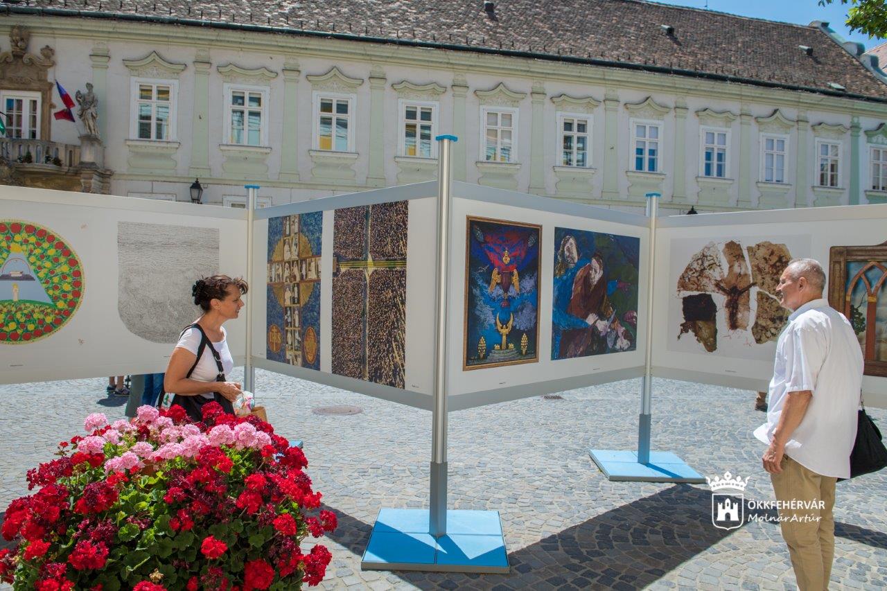 A Magyar Művészeti Akadémia kiállításának búcsúztatása