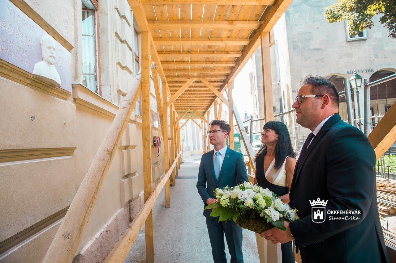 Semmelweis-napi megemlékezés és ünnepség Székesfehérváron