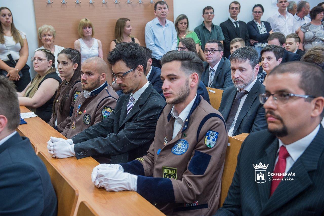 Diplomaosztó az ÓE Alba Regia Műszaki Karán