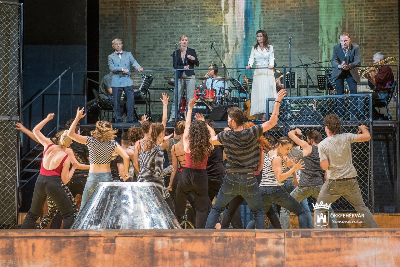 A Fame musical összpróbája a Vörösmarty Színházban