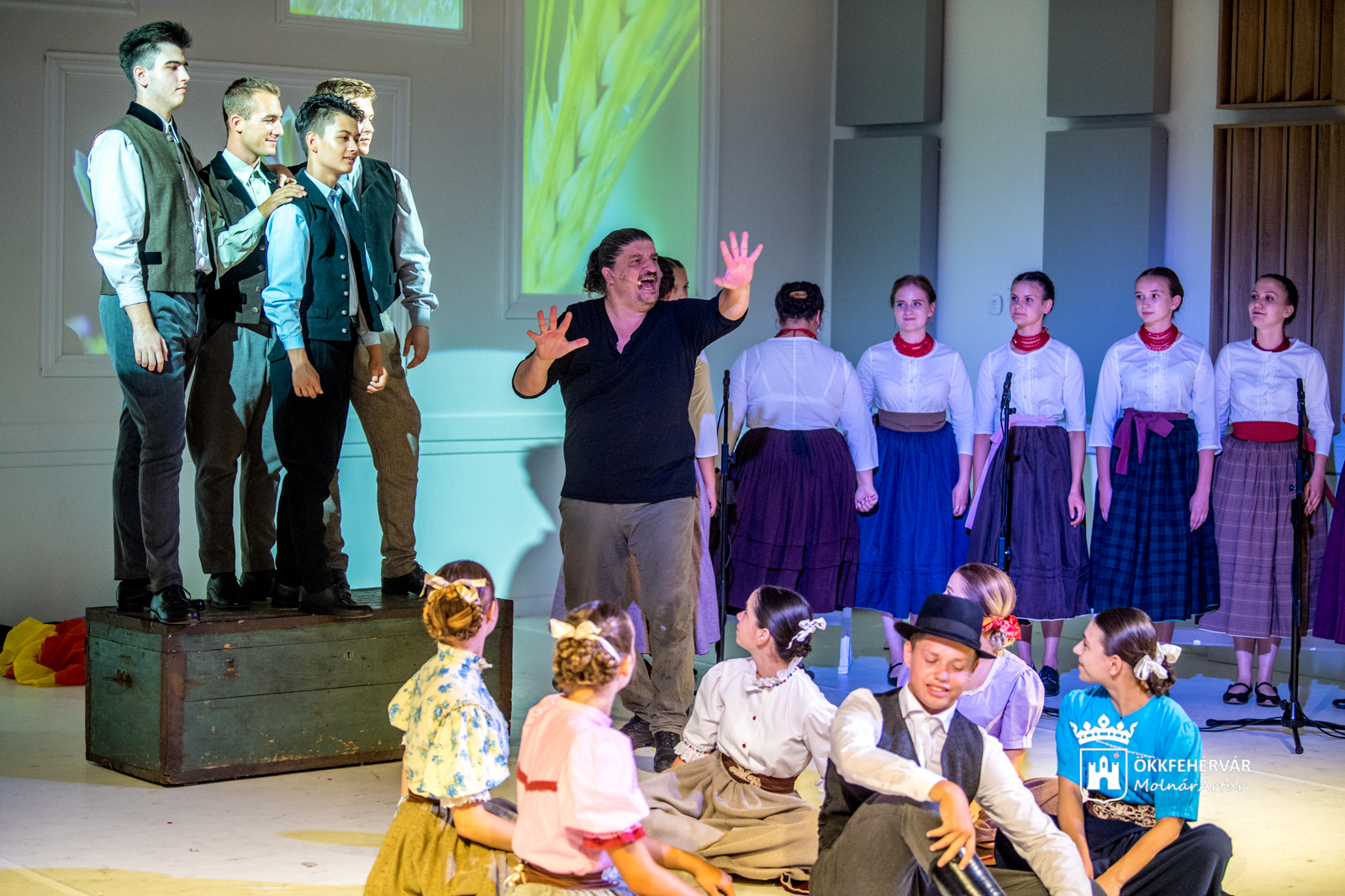 Dübörögnek a táncos programok a Folkfesztiválon