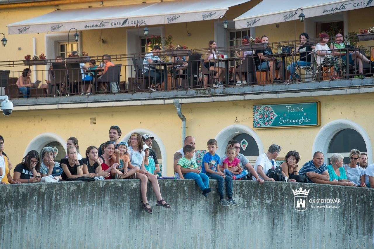 Középkori élő sakk a Nemzeti Emlékhelyen