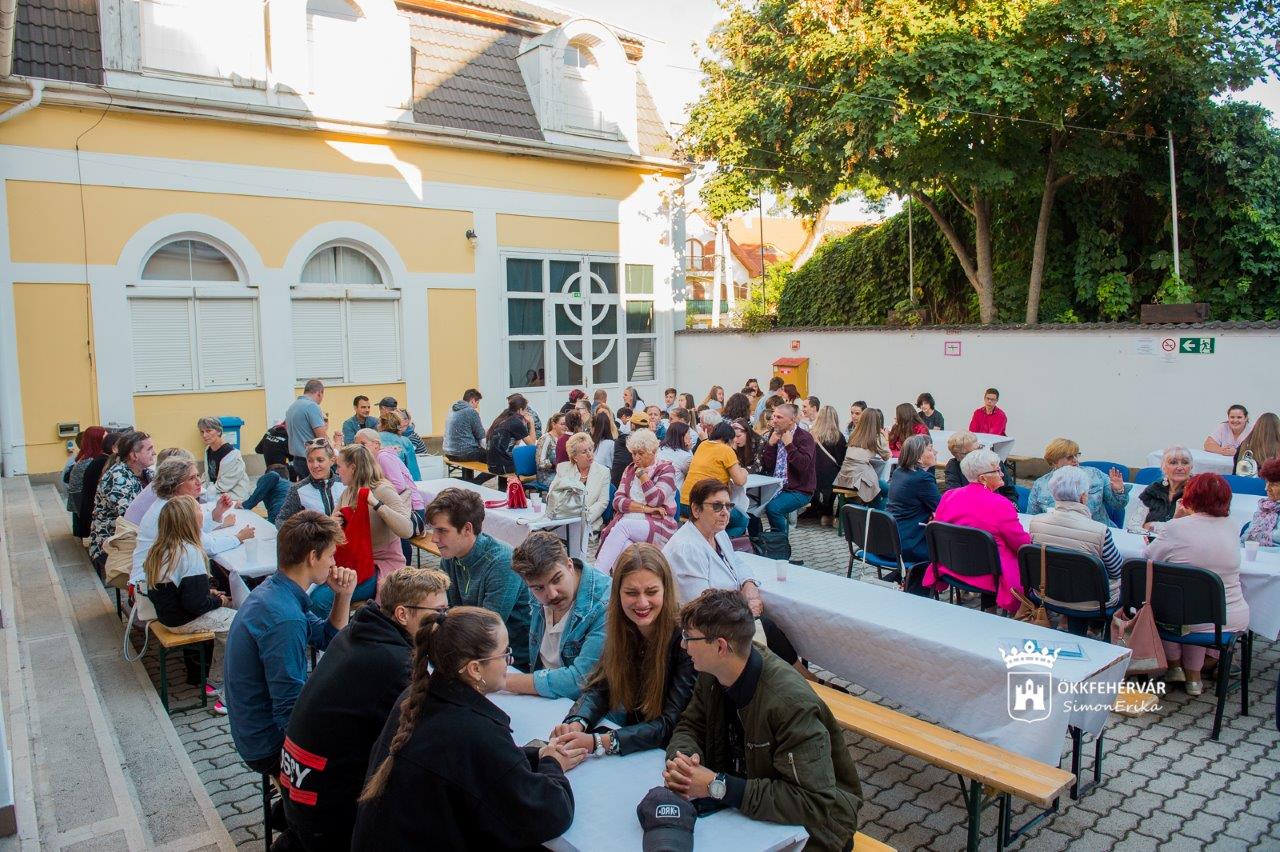 Köszönet a Székesfehérvári Királyi Napok önkénteseinek