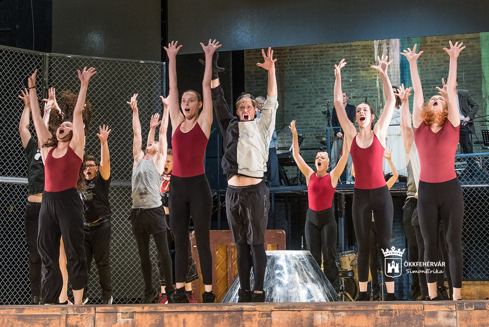 Fame premier a Vörösmarty Színházban