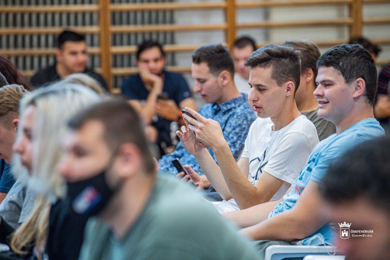 Duális Roadshow a Széchenyi Technikumban