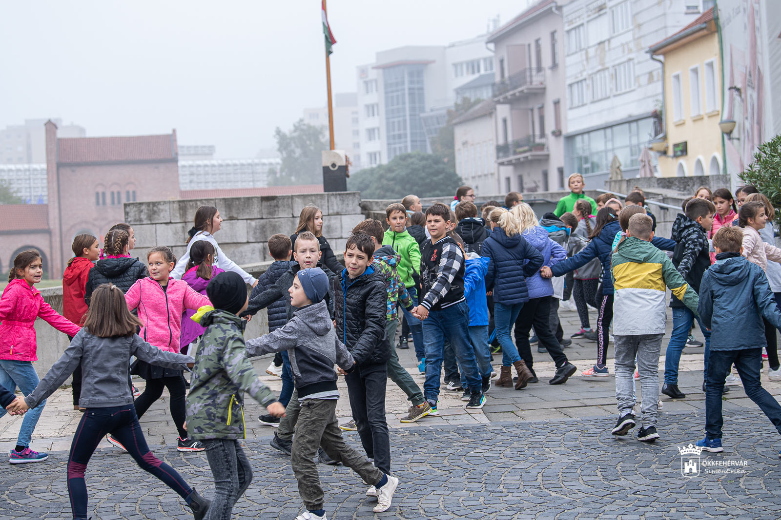 A Nemzeti Emlékhelynél és a Hermann László Zeneiskola nagytermében is szólt a zene