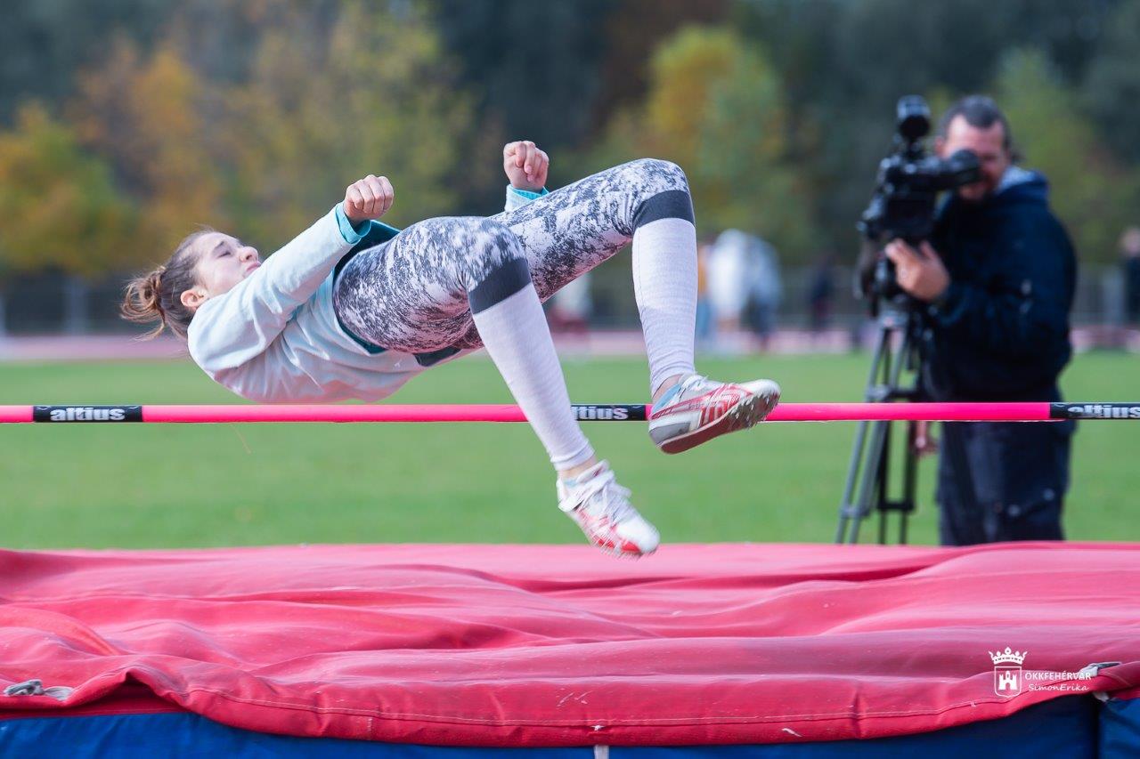 Alapfokú városi atlétikai verseny a Bregyóban
