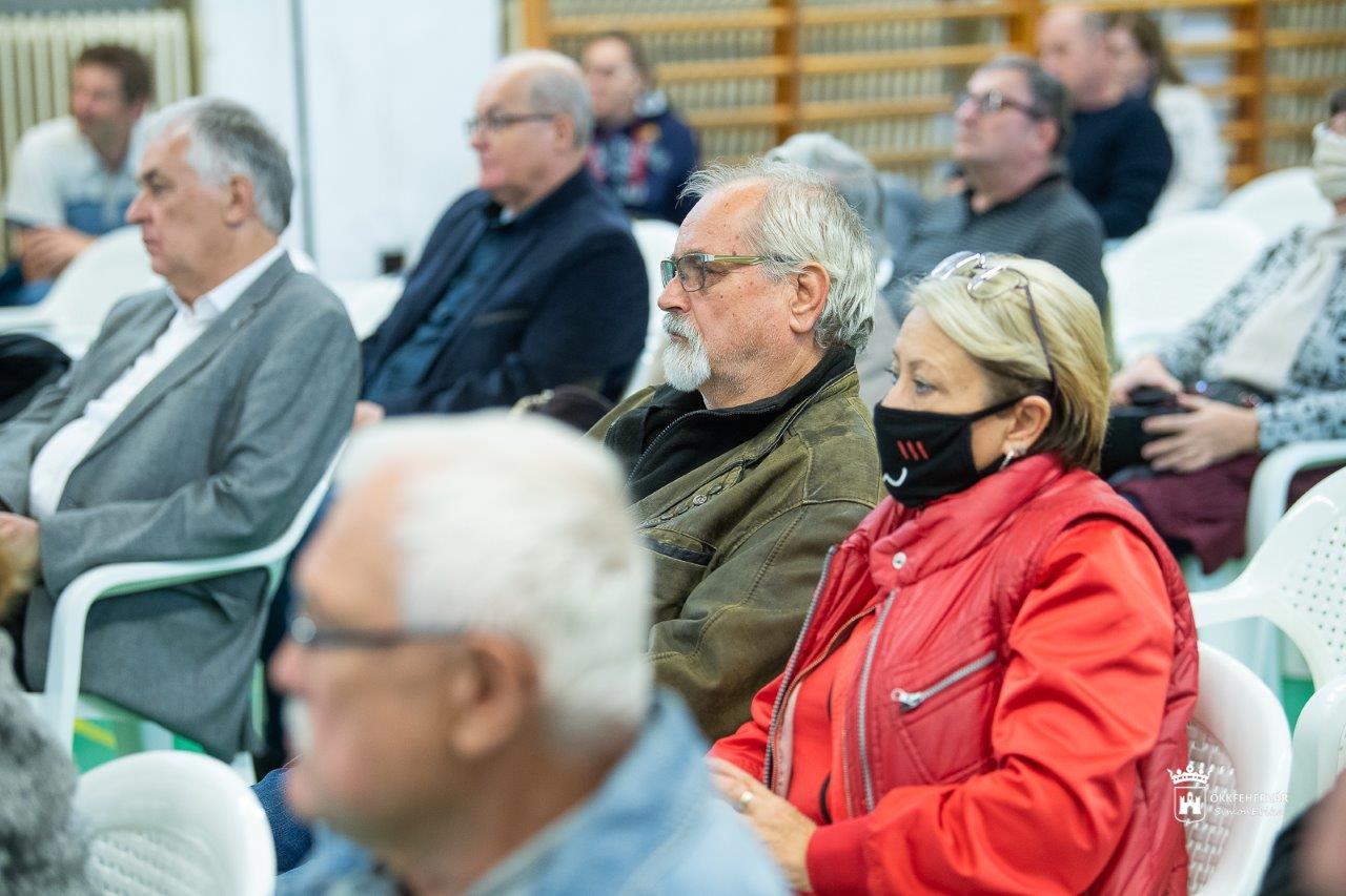 Lakossági fórum az intermodális csomópontról