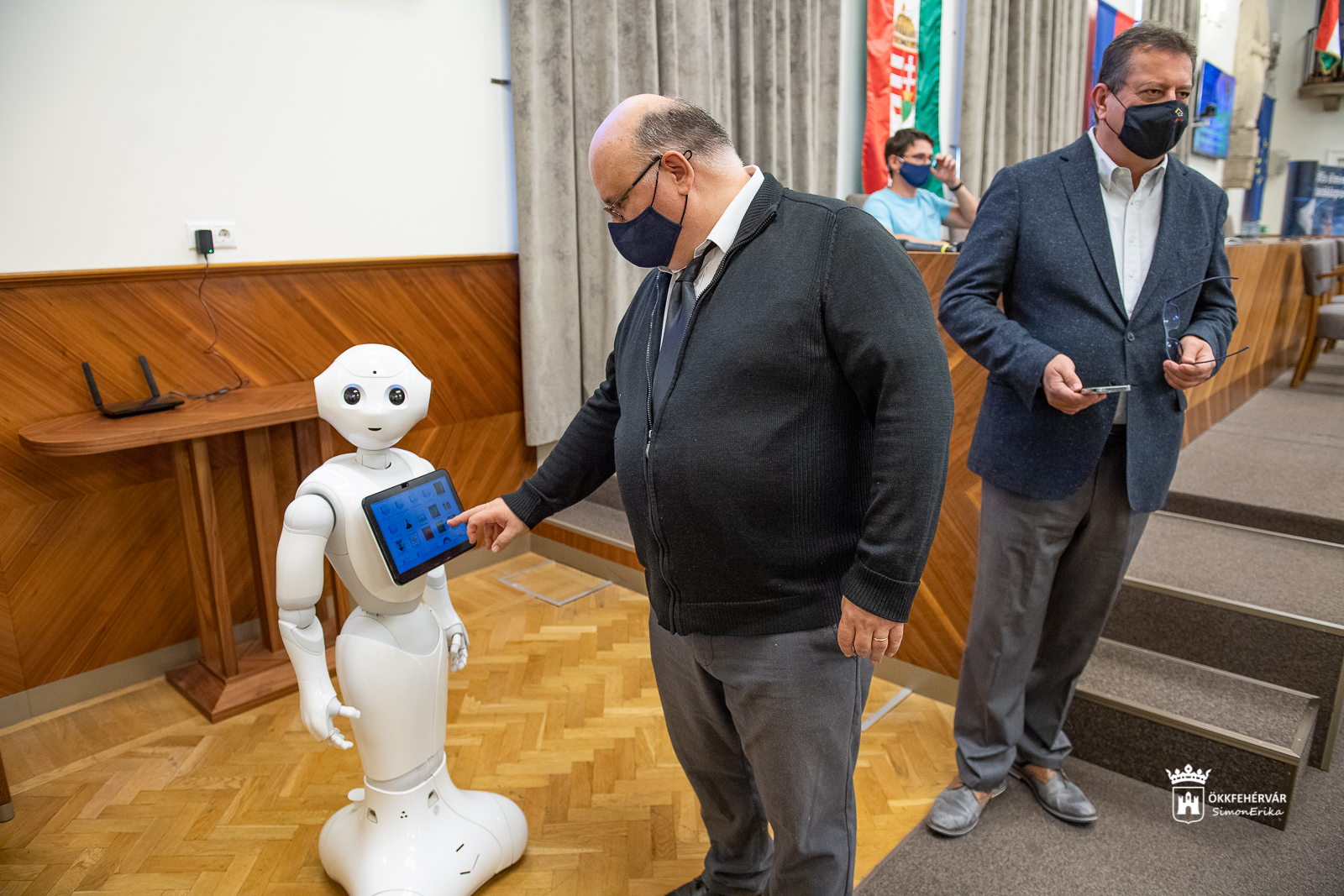 Mesterséges intelligencia az oktatásban és az iparban konferencia