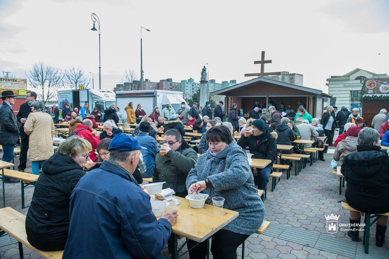 Szerencsehozó lencsével indult 2022 Székesfehérváron