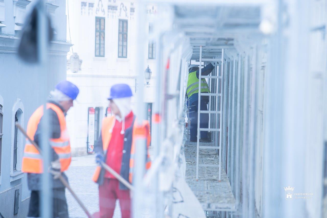 Korszerűsítik energetikailag a Városháza épületét