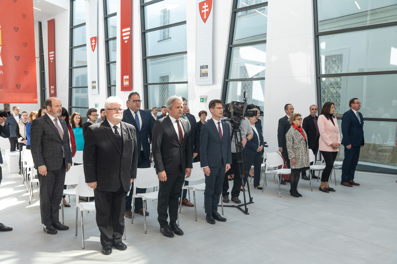 Átvette megbízólevelét Vargha Tamás megválasztott országgyűlési képviselő