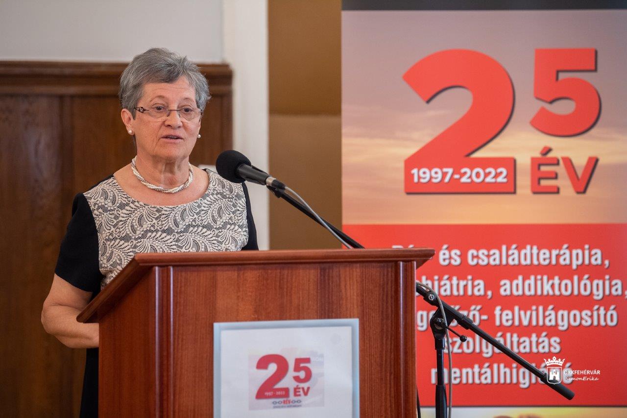 25 év a szenvedélybetegek gyógyításában