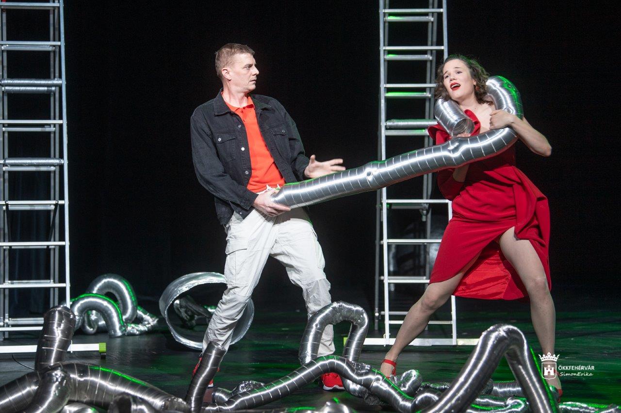 Bemutató előtt - nézzen bele a Szentivánéji álom szerelmes vígjátékba