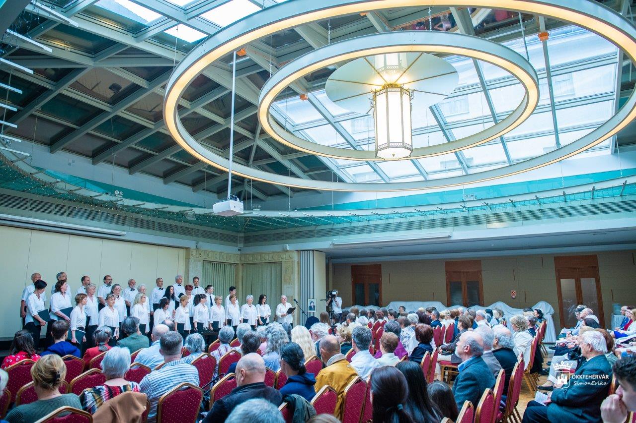 Primavera hangverseny az Aranybulla tiszteletére