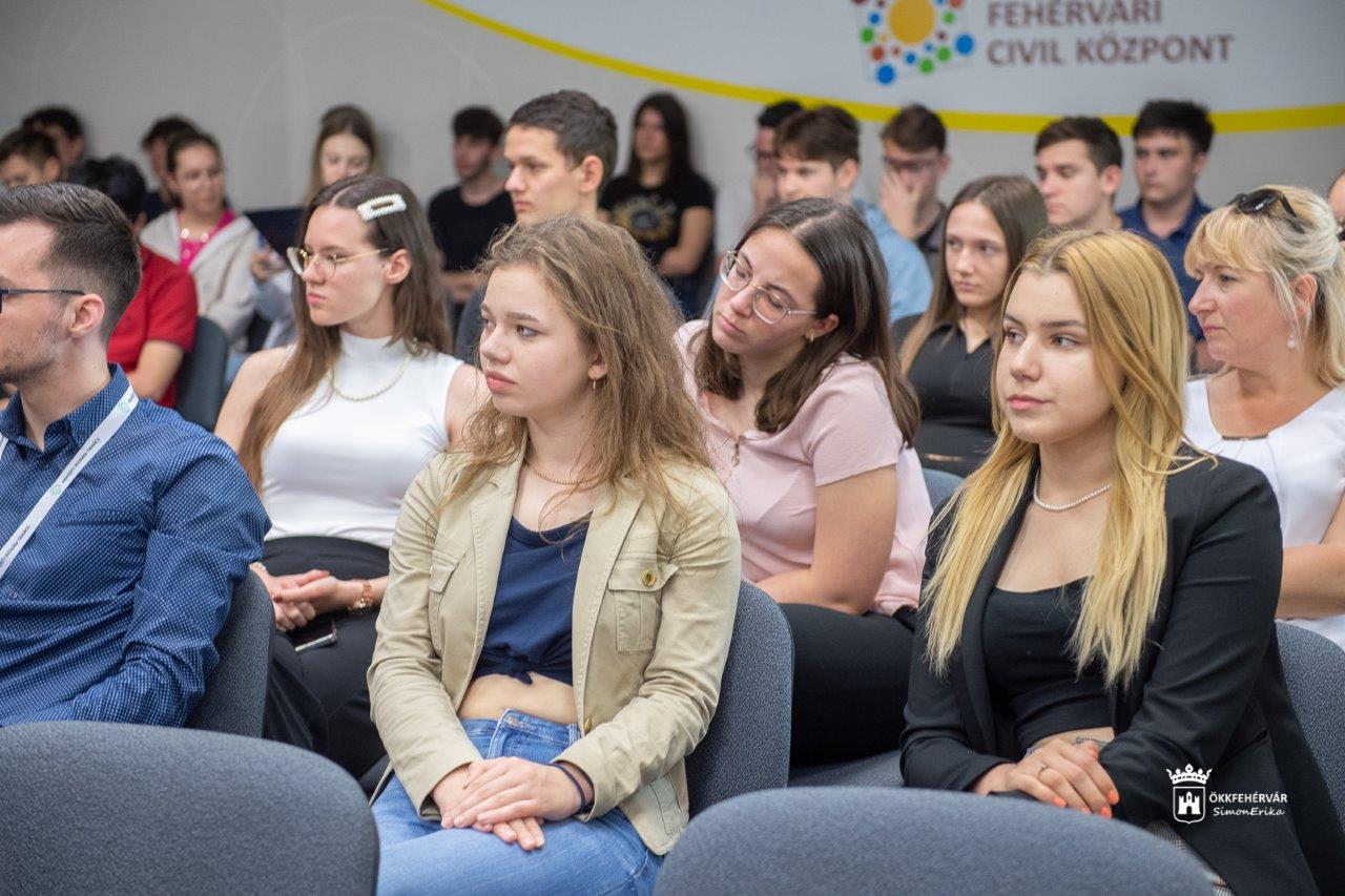 Pályaorientáció szakmai nap a Nemzeti Ifjúsági Tanács szervezésében