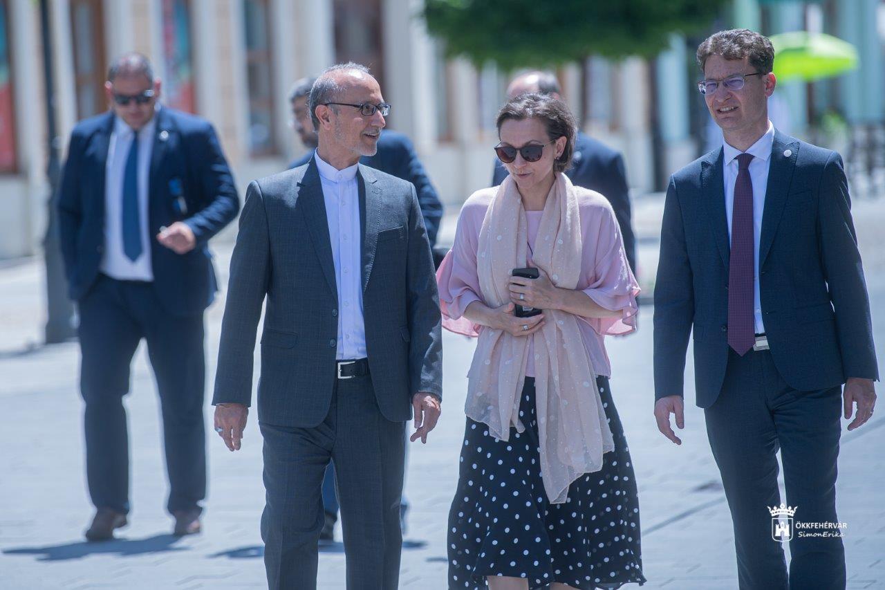 Az iráni nagykövet látogatása Székesfehérváron