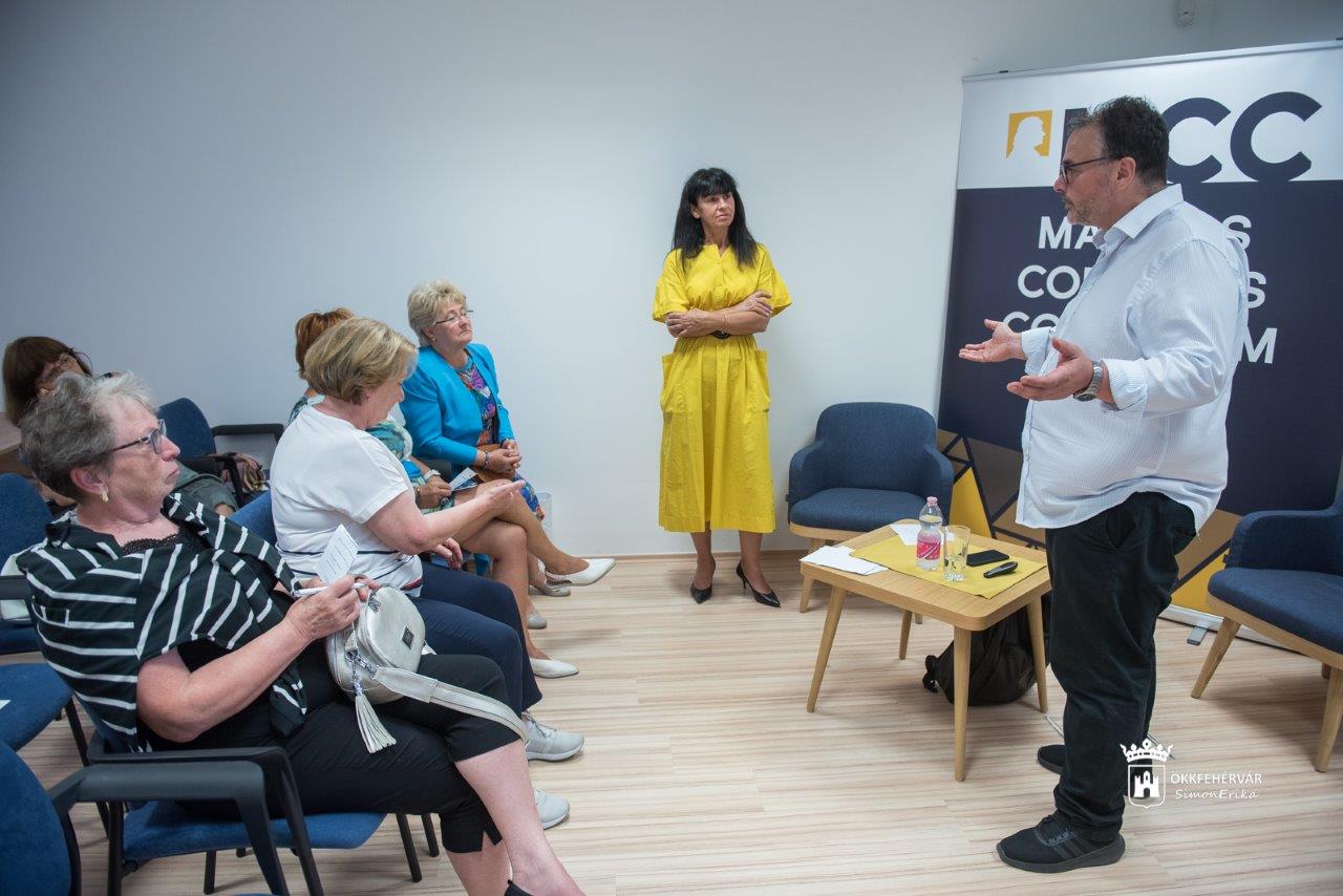 Dr. Toldi Ottó ökológus előadása az MCC-ben